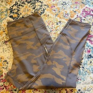 Athleta Camo pocket Leggings 3X